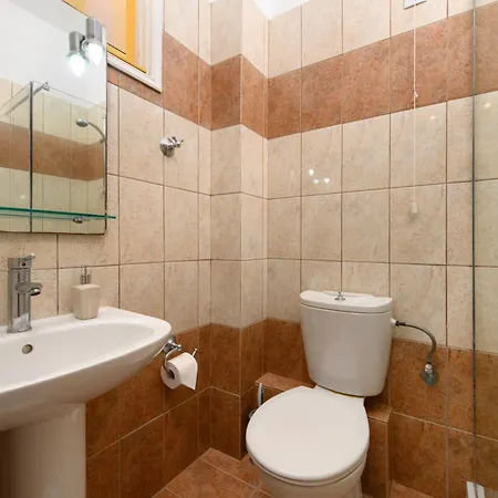 Penelope 3* Букари